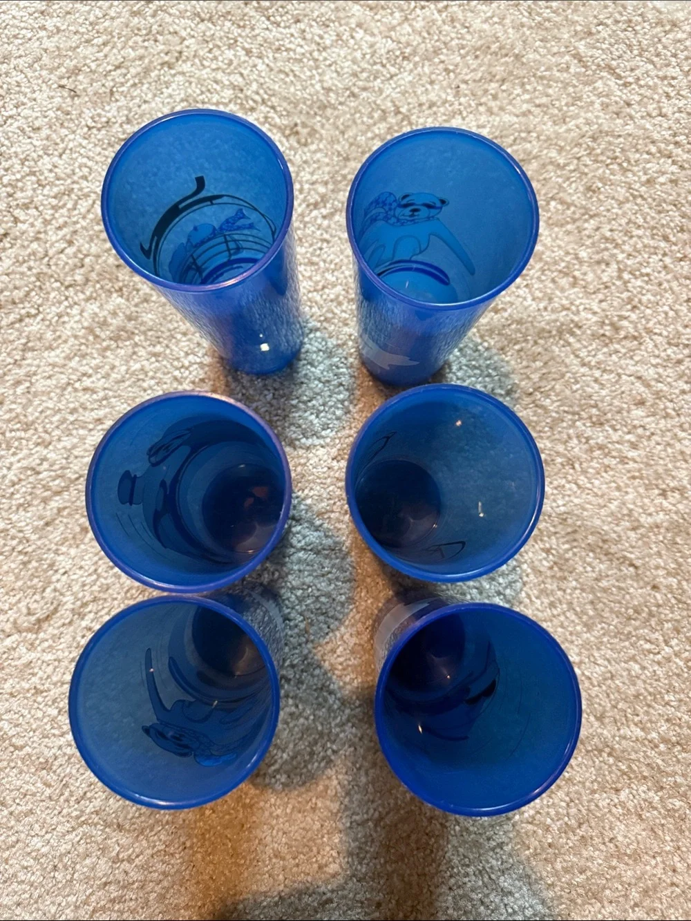 Tupperware six blue